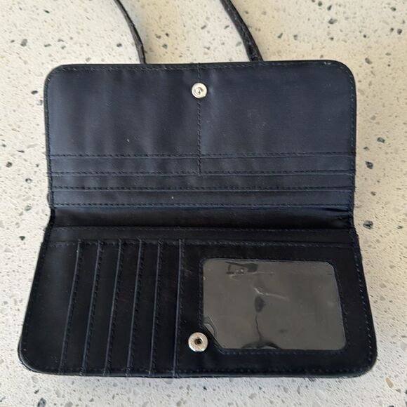 Jaclyn Smith Black/Brown Croc Patent Vegan Leather Small Crossbody Wallet EUC - Picture 6 of 10